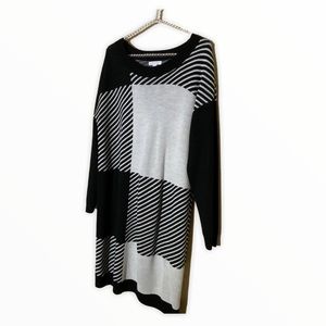 New York & Co. Sweater Dress Size